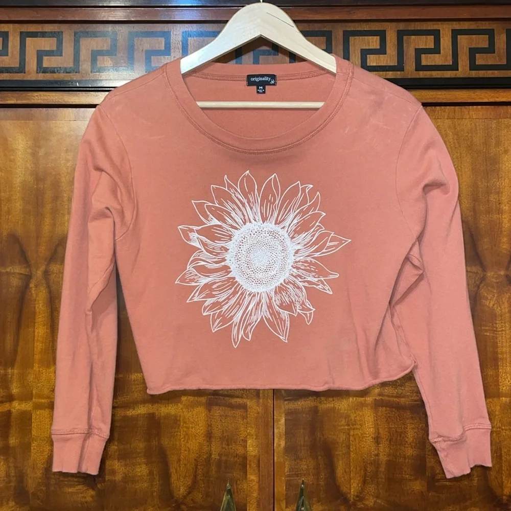 Originality Juniors M Pink Sunflower Crop Top Long Sleeve Cotton Made USA - Picture 1 of 13